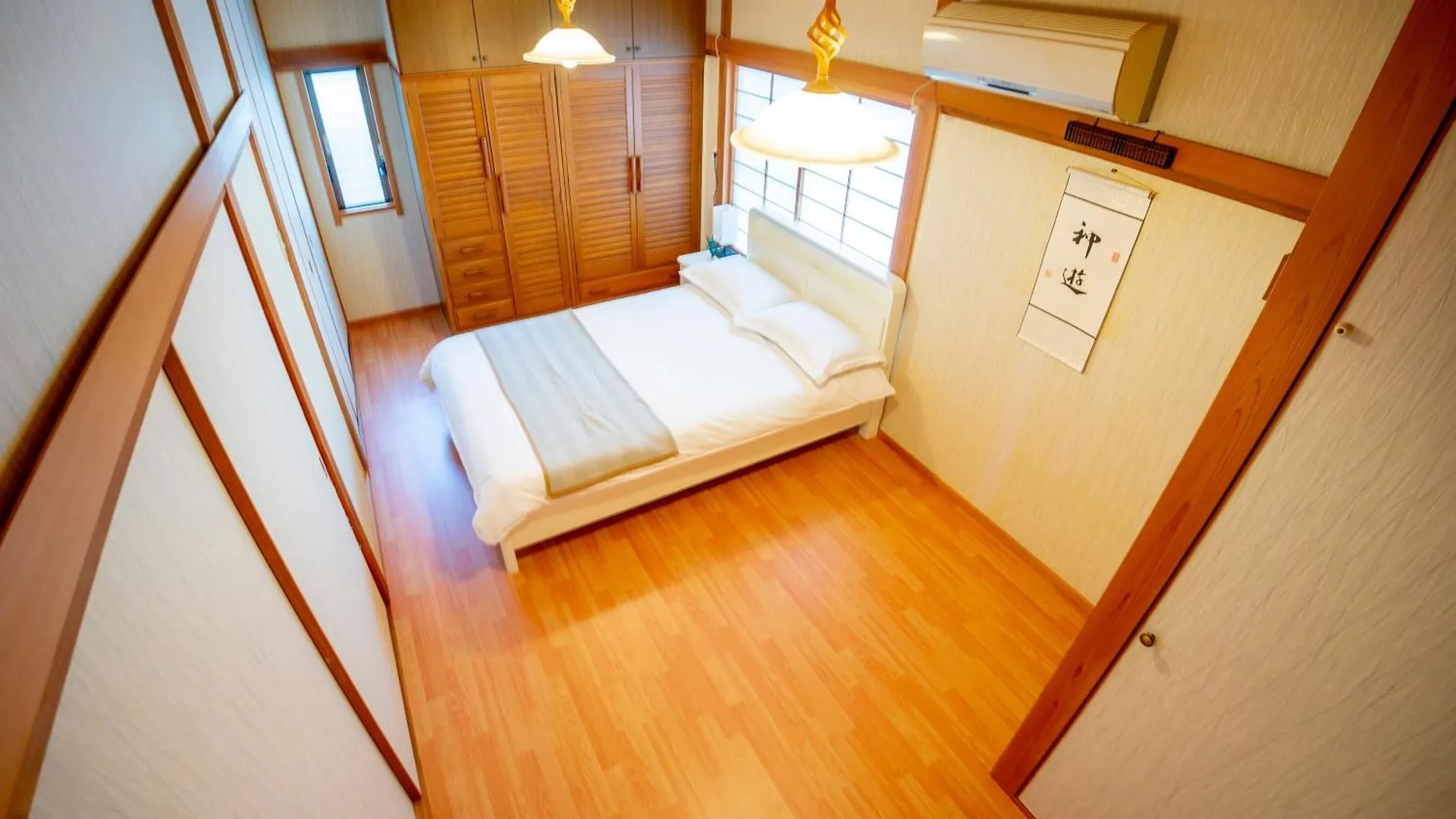 Family Or Business Travel 20 Percent Off 20 Guests 144Sqm Free Ikebukuro Shuttle 2 Kitchens Bathrooms 4 Bedrooms Tokyo Villa