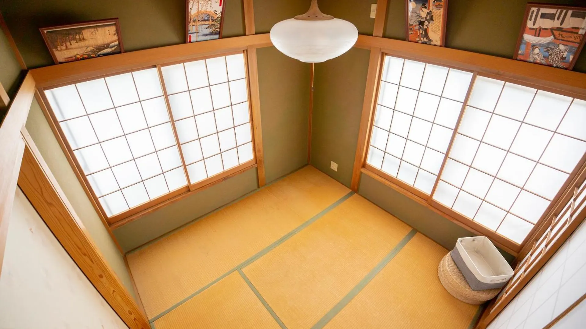 Family Or Business Travel 20 Percent Off 20 Guests 144Sqm Free Ikebukuro Shuttle 2 Kitchens Bathrooms 4 Bedrooms Tokyo Villa