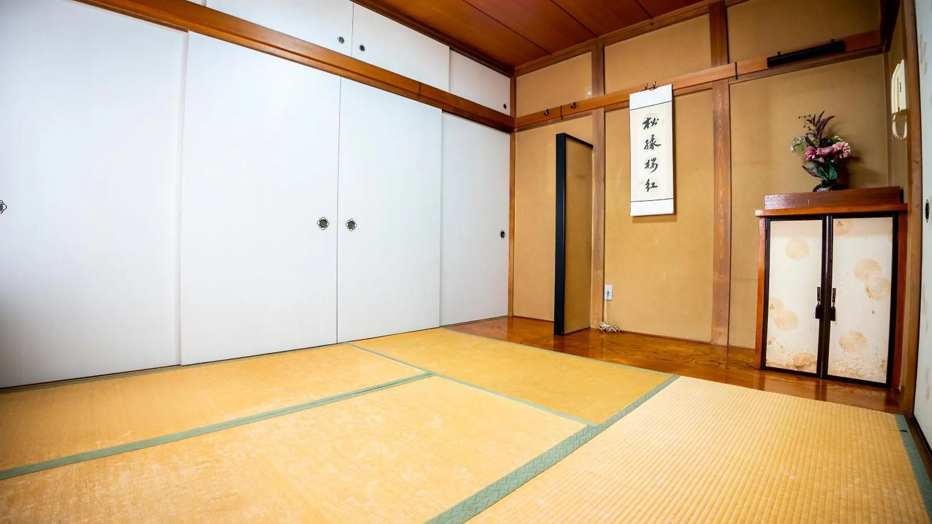 Villa Family Or Business Travel 20 Percent Off 20 Guests 144Sqm Free Ikebukuro Shuttle 2 Kitchens Bathrooms 4 Bedrooms Tokyo