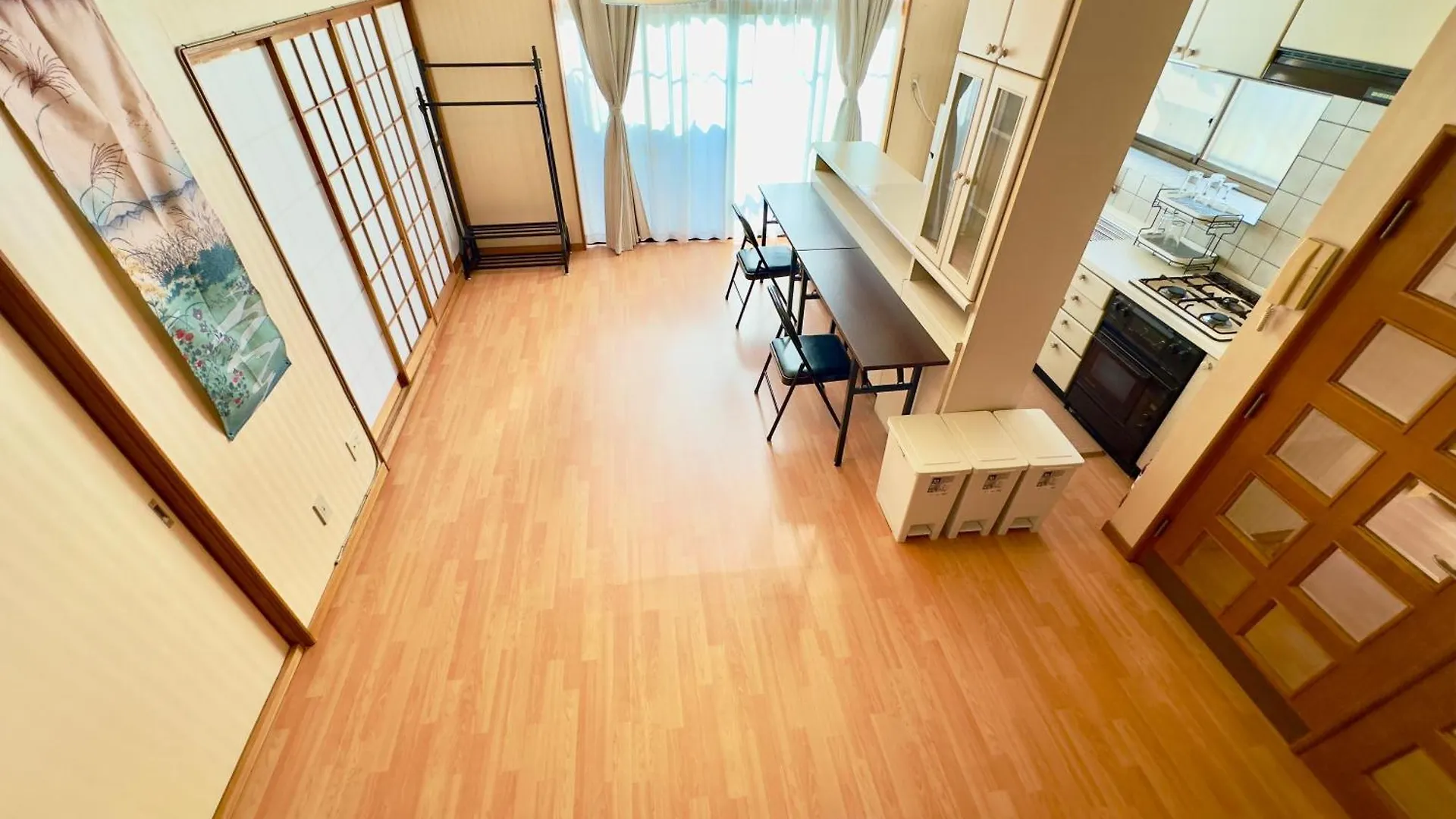 Family Or Business Travel 20 Percent Off 20 Guests 144Sqm Free Ikebukuro Shuttle 2 Kitchens Bathrooms 4 Bedrooms Tokyo