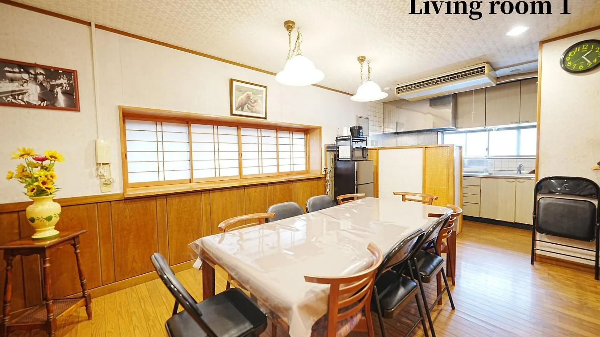 Family Or Business Travel 20 Percent Off 20 Guests 144Sqm Free Ikebukuro Shuttle 2 Kitchens Bathrooms 4 Bedrooms Tokyo